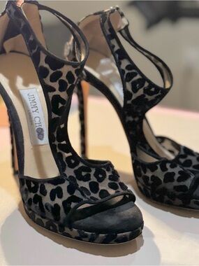 Beautiful Jimmy Choo Black and Taupe Leopard T-Strap Stiletto Sandals, like new!